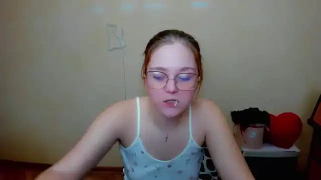 Olexandra_di – Myfreecams Record Video – 2025-06-21 21:42:10