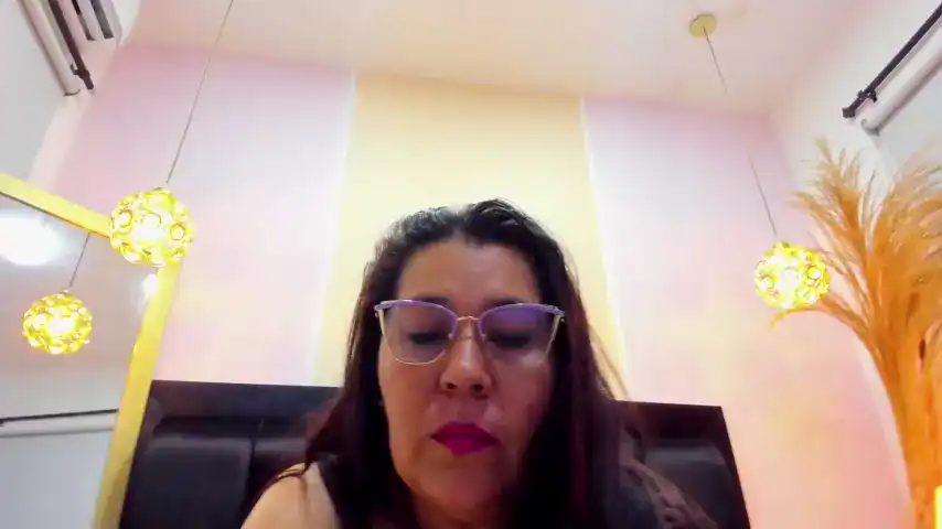 Valery_montanna – Chaturbate Record Video – 2025-08-23 20:52:37