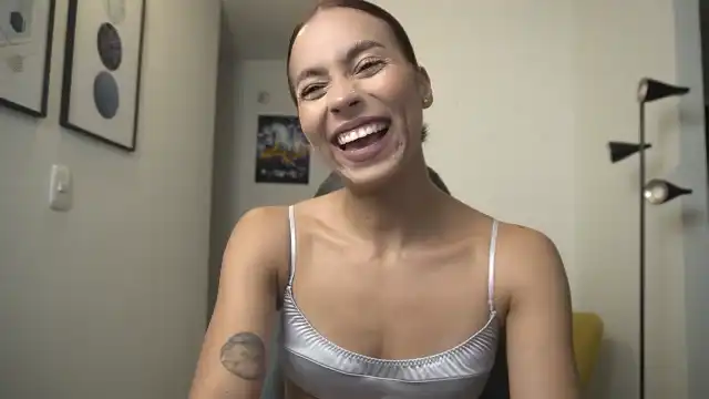 Xialing – Myfreecams Record Video – 2025-01-16 08:56:32