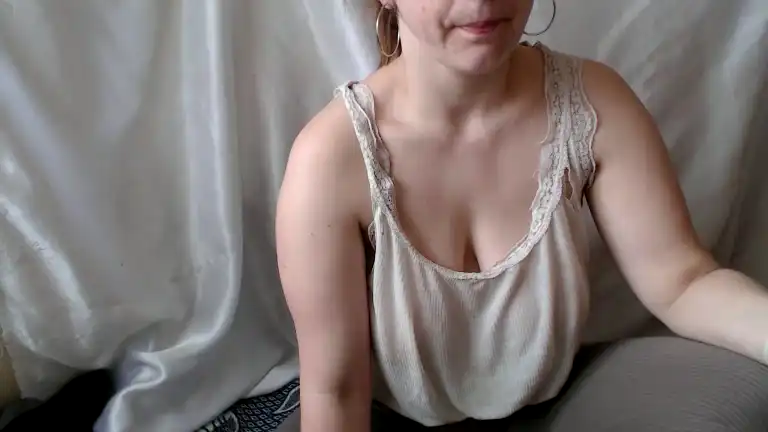Bettygirlkiss – Streamate Record Video – 2025-02-02 22:25:35