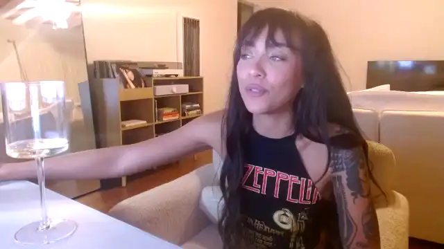 Rosiewestttt – Myfreecams Record Video – 2025-01-24 20:59:43