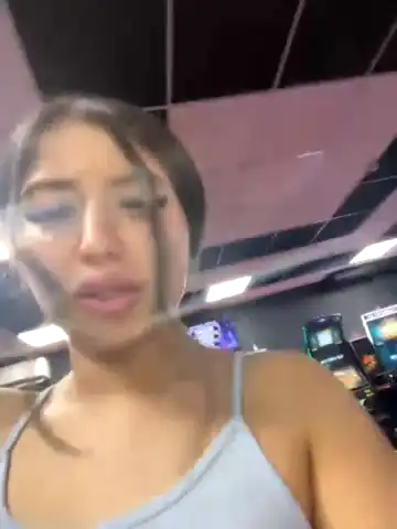 Larisxxx – Stripchat Record Video – 2025-05-29 05:34:31