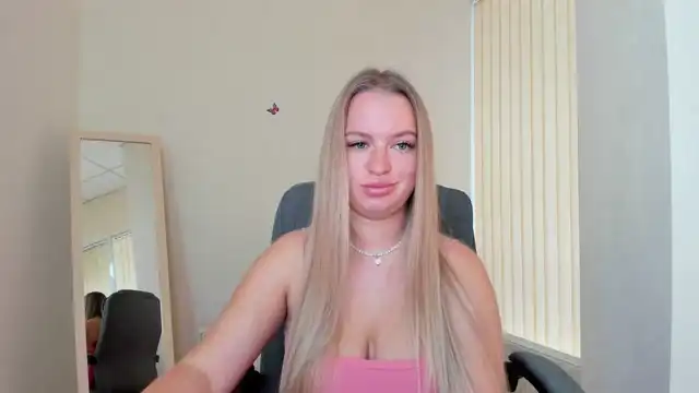 Mashabella – Xlovecam Record Video – 2025-06-17 14:52:08