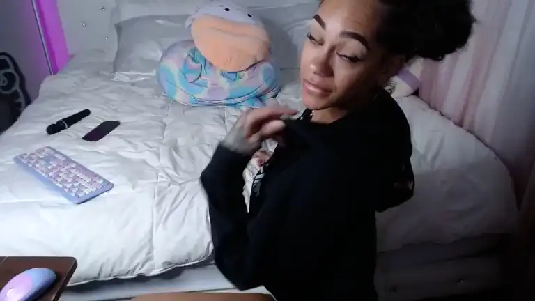 Nikayasworld – Streamate Record Video – 2025-02-12 05:43:23