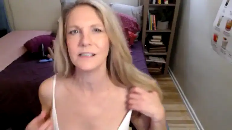 Sweetcougarcandy – Streamate Record Video – 2025-07-29 03:14:02