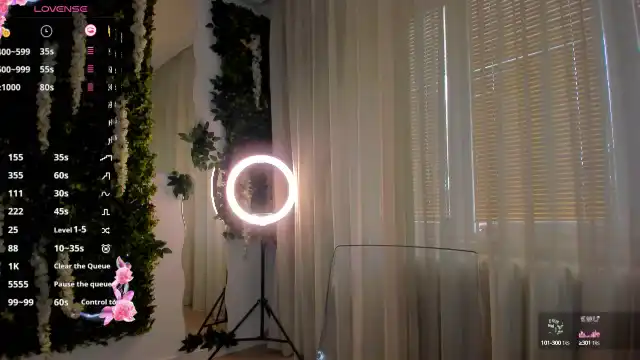 Zinasquirts – Myfreecams Record Video – 2025-05-21 20:01:15