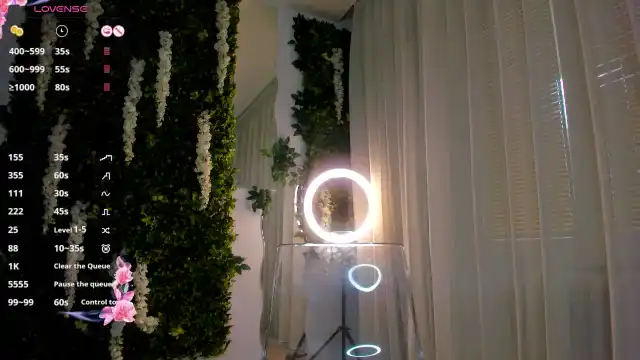 Zinasquirts – Myfreecams Record Video – 2025-08-15 20:47:52