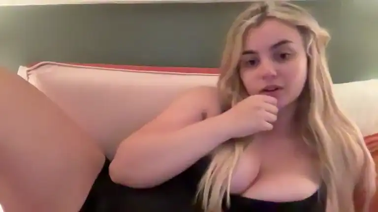 Lovelyluna22 – Streamate Record Video – 2025-03-26 00:20:17