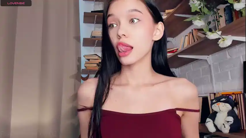 Riskyproject – Chaturbate Record Video – 2025-06-17 18:16:19