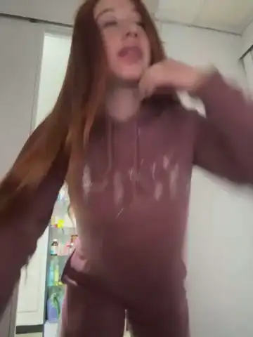 Roouse – Stripchat Record Video – 2025-01-11 15:45:57
