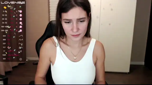 Hollymollyy – Myfreecams Record Video – 2025-08-03 18:05:08