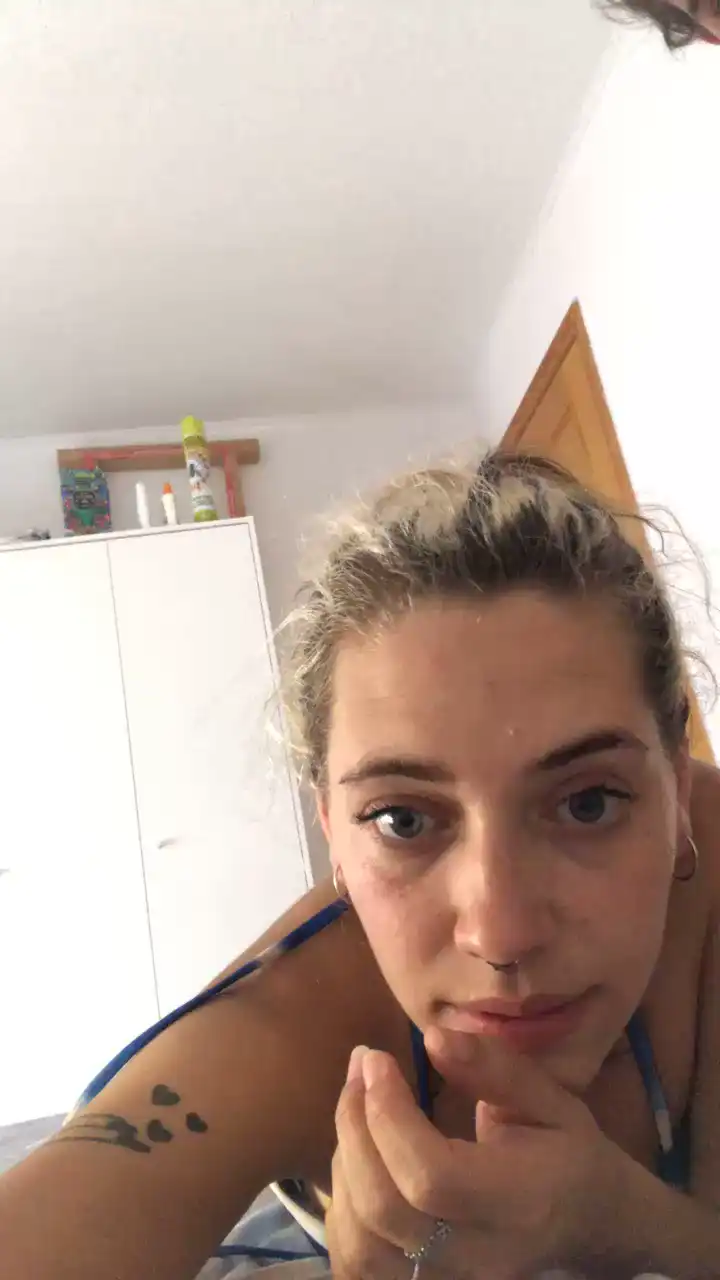 Iaquisx22 – Cam4 Record Video – 2025-06-01 01:02:16