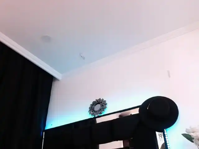 Alyssasummers – Xlovecam Record Video – 2025-04-26 09:09:25
