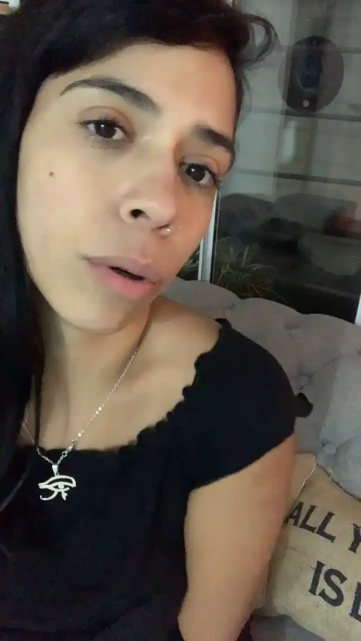 Narelachigno – Cam4 Record Video – 2025-04-11 09:14:46